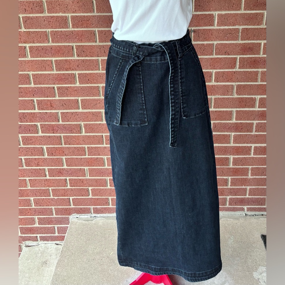 Woman’s 7/8 Blue Maxi Wrap Skirt with Tie Front